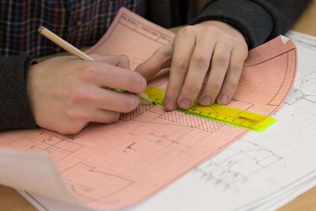 Mediciones técnicas en Mallorca realizadas por Struktureit: evaluación detallada de elementos constructivos para garantizar la calidad y precisión en obras